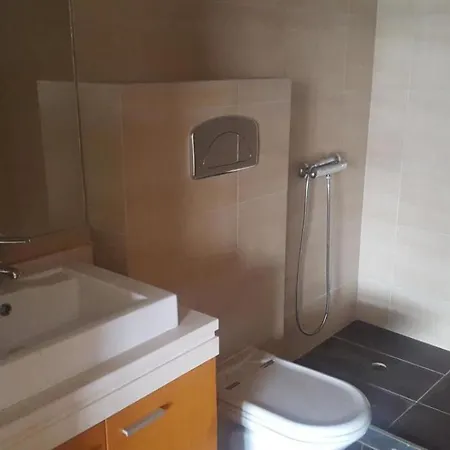 Anjos Apartment - Family Studio Central Lisbon